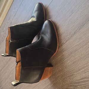 Madewell The Brenner Boot Leather Block Heel Ankle Shaft Almond Toe Black Size 7